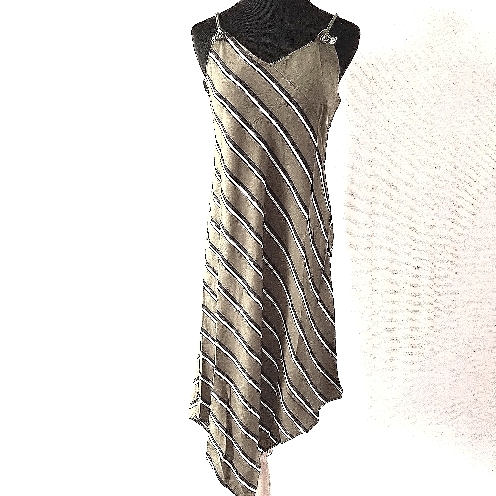 NWT paper crane Anthropologie stripe v‎ neck dress